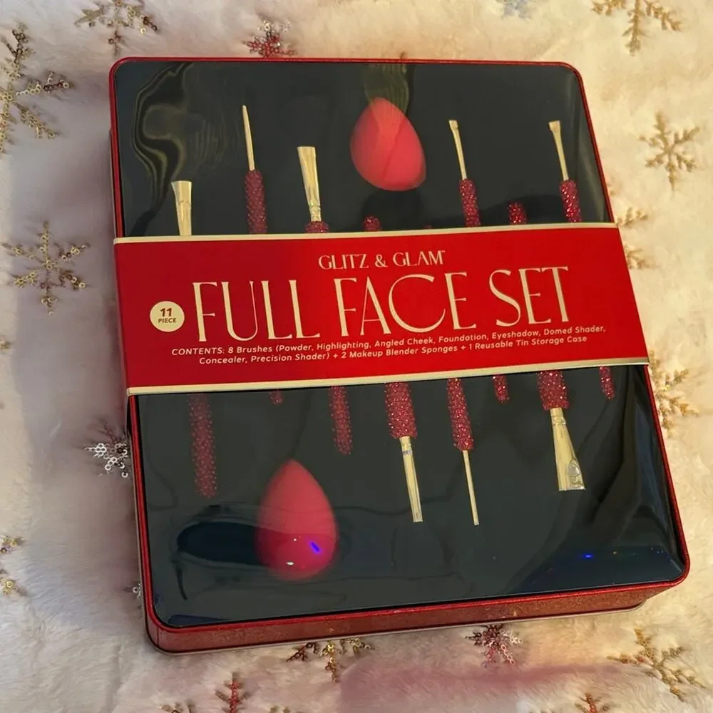 BNWT Viral Glitz & Glam Full Face Red Rhinestone Makeup Brush Set
